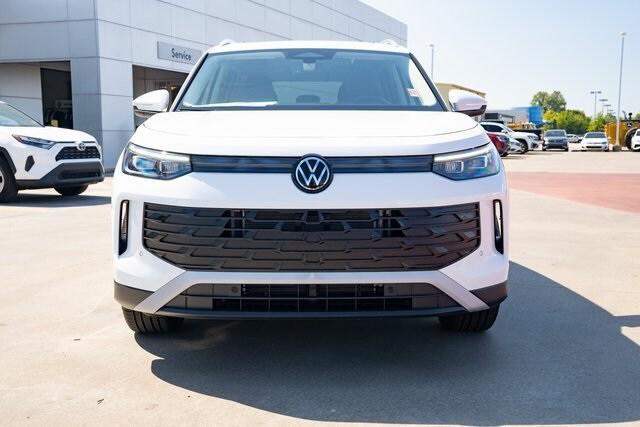 new 2025 Volkswagen Tiguan car, priced at $33,958