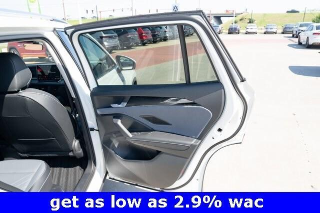 new 2025 Volkswagen Tiguan car, priced at $35,351