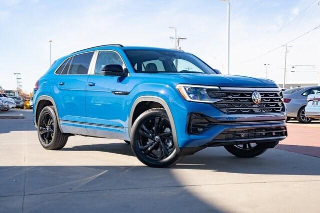 new 2025 Volkswagen Atlas Cross Sport car, priced at $50,048