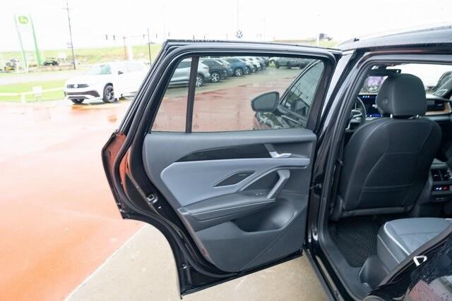 new 2026 Volkswagen Tiguan car, priced at $45,466