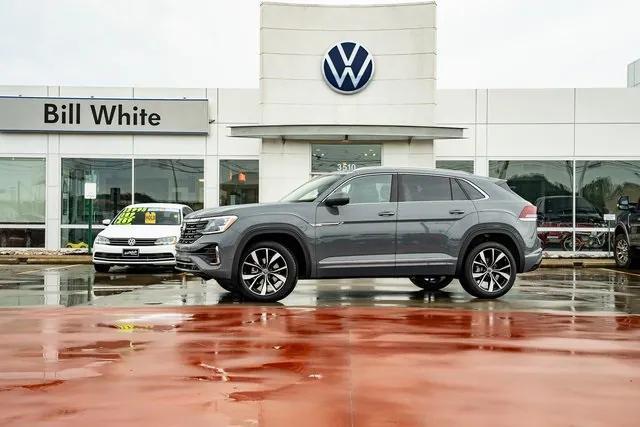 new 2024 Volkswagen Atlas Cross Sport car, priced at $55,076