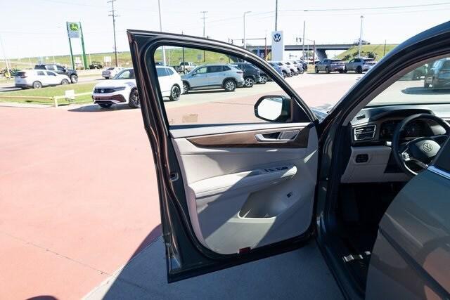 new 2026 Volkswagen Atlas car, priced at $47,831