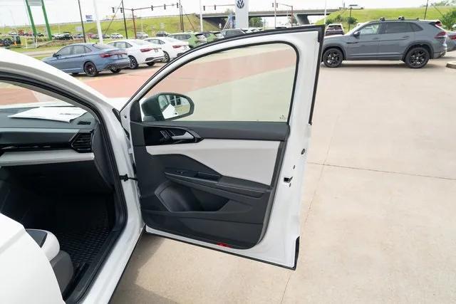 new 2025 Volkswagen Taos car, priced at $25,159