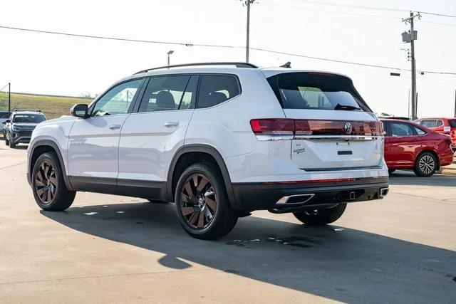 new 2024 Volkswagen Atlas car, priced at $46,519