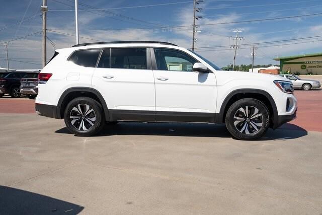 new 2026 Volkswagen Atlas car, priced at $39,841