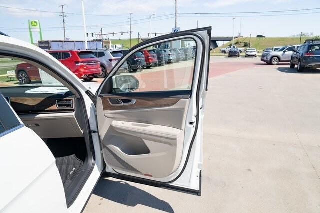 new 2026 Volkswagen Atlas car, priced at $39,841