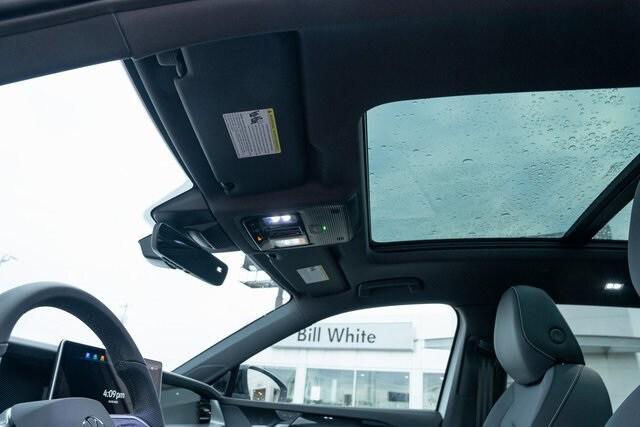 new 2026 Volkswagen Tiguan car, priced at $40,681