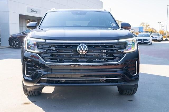 new 2025 Volkswagen Atlas Cross Sport car, priced at $53,846