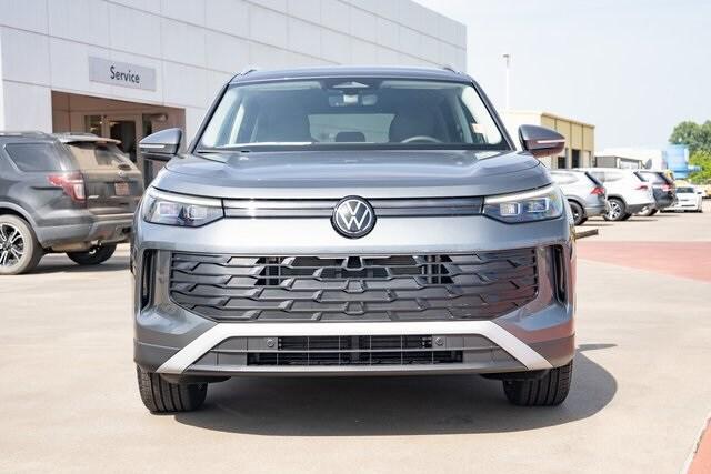 new 2025 Volkswagen Tiguan car, priced at $32,187