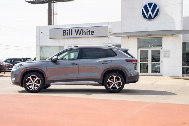 new 2025 Volkswagen Tiguan car, priced at $32,187