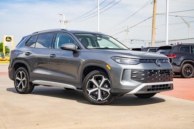 new 2025 Volkswagen Tiguan car, priced at $32,187