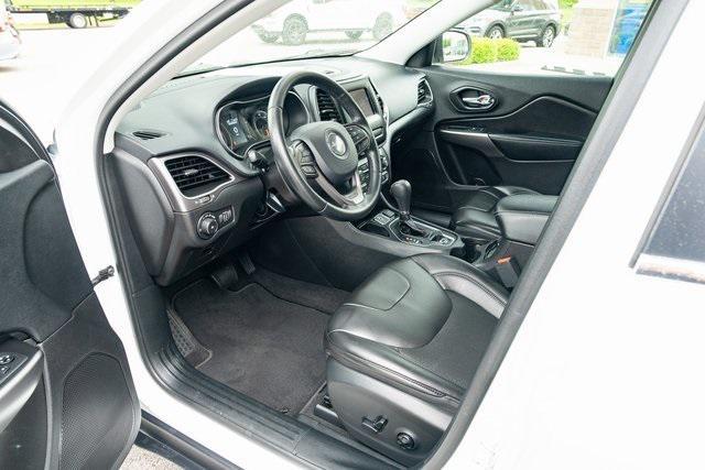 used 2020 Jeep Cherokee car, priced at $14,903