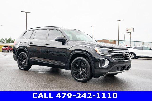 used 2024 Volkswagen Atlas car, priced at $33,414