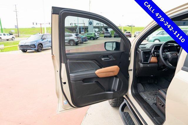 used 2024 GMC Canyon car, priced at $45,998