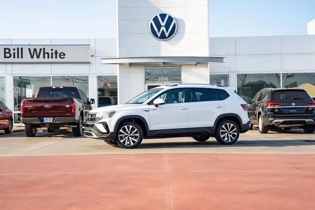 new 2024 Volkswagen Taos car, priced at $31,946