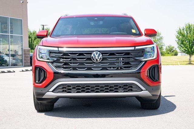 used 2024 Volkswagen Atlas Cross Sport car