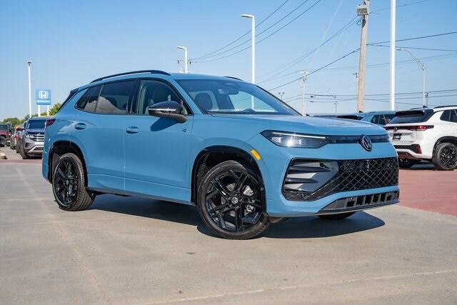 new 2025 Volkswagen Tiguan car, priced at $36,542