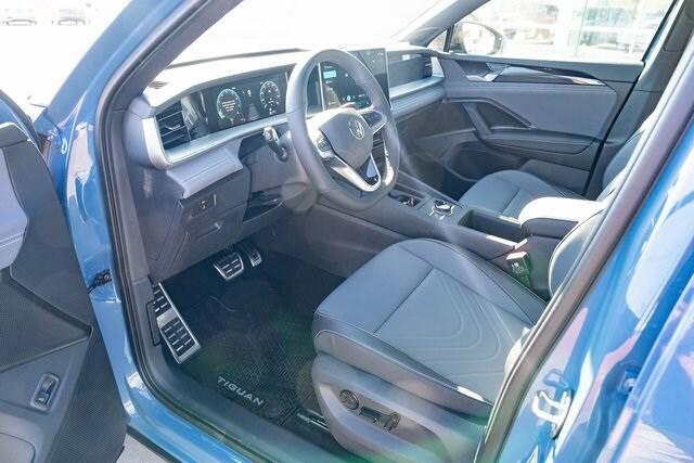new 2025 Volkswagen Tiguan car, priced at $36,542