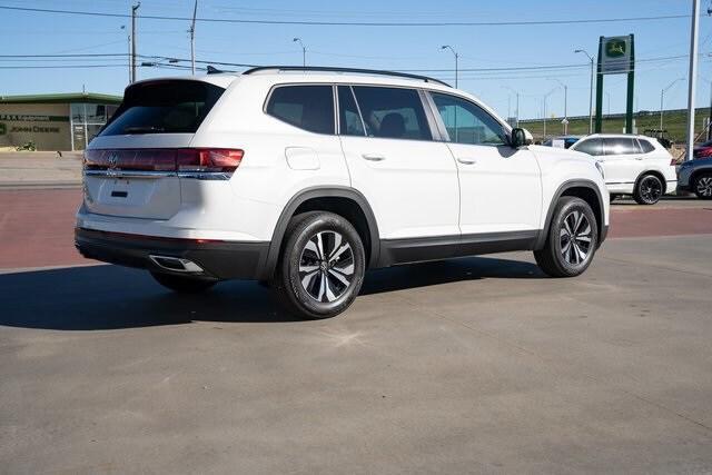 new 2026 Volkswagen Atlas car, priced at $38,841