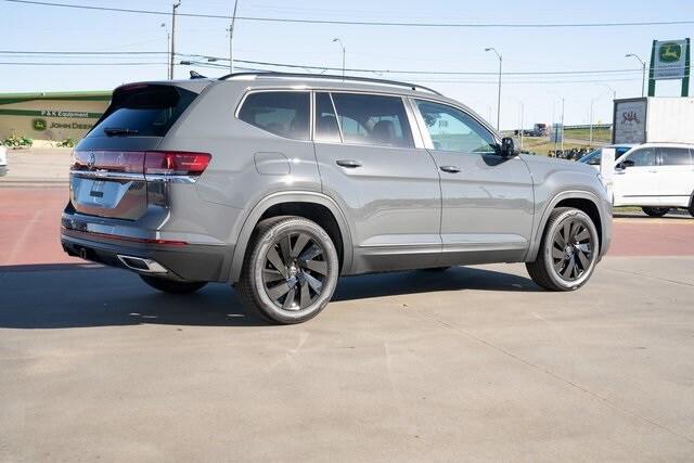 new 2026 Volkswagen Atlas car, priced at $46,006