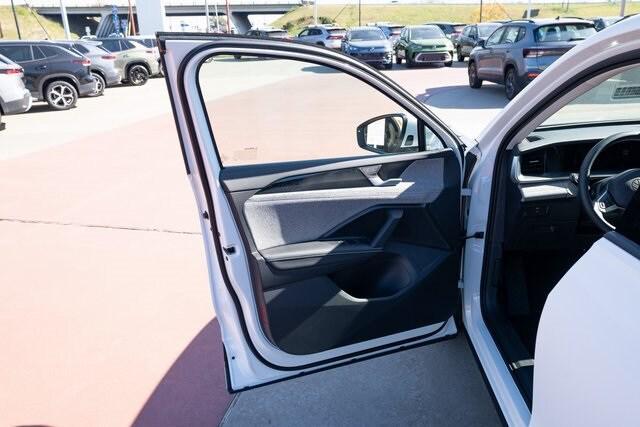 new 2026 Volkswagen Tiguan car, priced at $31,585