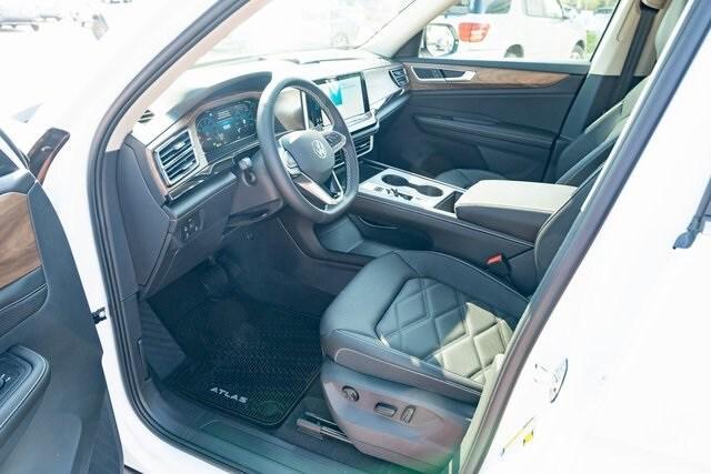 new 2026 Volkswagen Atlas car, priced at $39,841