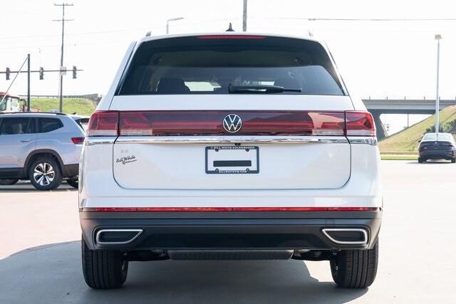 new 2026 Volkswagen Atlas car, priced at $39,841