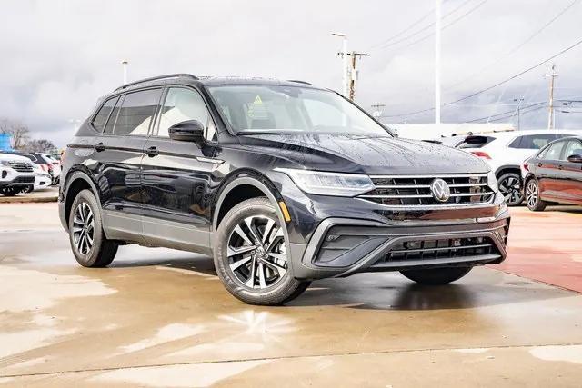 new 2024 Volkswagen Tiguan car, priced at $29,990