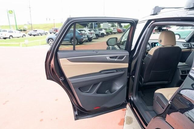 new 2025 Volkswagen Atlas Cross Sport car, priced at $44,315