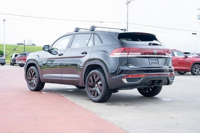 new 2025 Volkswagen Atlas Cross Sport car, priced at $44,315