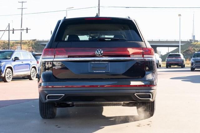 new 2025 Volkswagen Atlas car, priced at $40,216