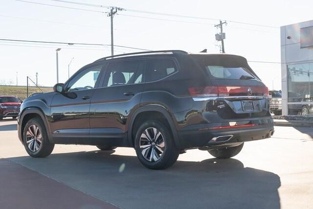 new 2025 Volkswagen Atlas car, priced at $40,216