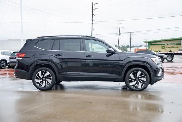 new 2026 Volkswagen Atlas car, priced at $43,236