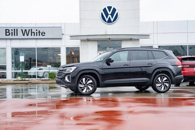 new 2026 Volkswagen Atlas car, priced at $45,236