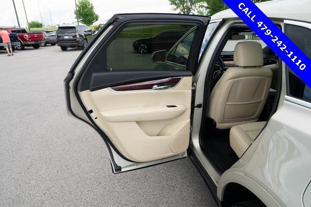 used 2017 Cadillac XT5 car, priced at $17,480