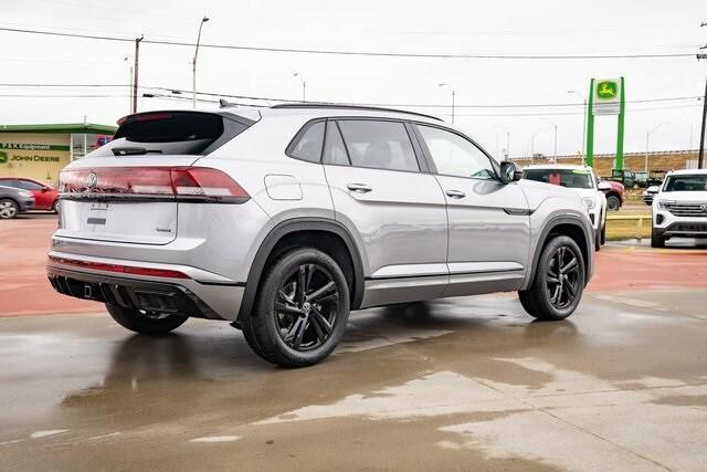 new 2025 Volkswagen Atlas Cross Sport car, priced at $49,655