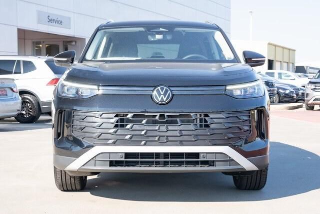 new 2025 Volkswagen Tiguan car, priced at $33,114