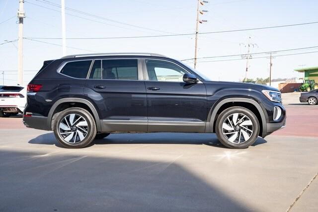 new 2025 Volkswagen Atlas car, priced at $49,072