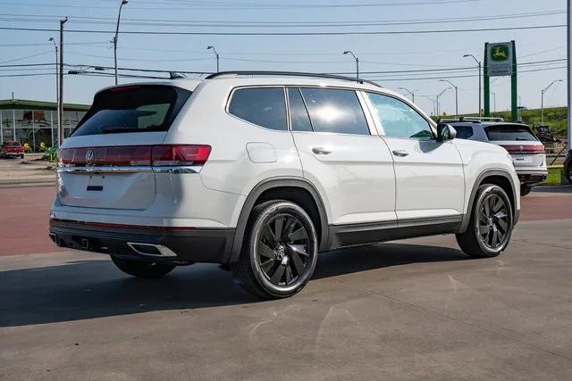 new 2024 Volkswagen Atlas car, priced at $42,866