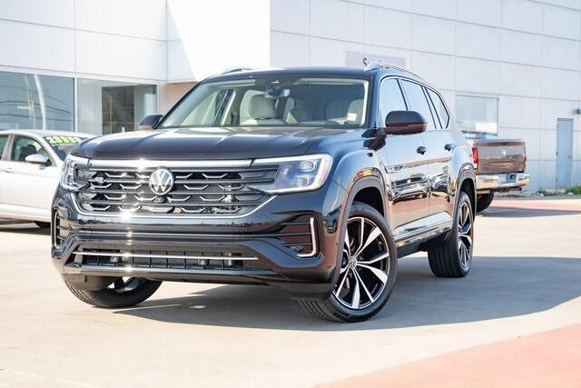 new 2026 Volkswagen Atlas car, priced at $55,831