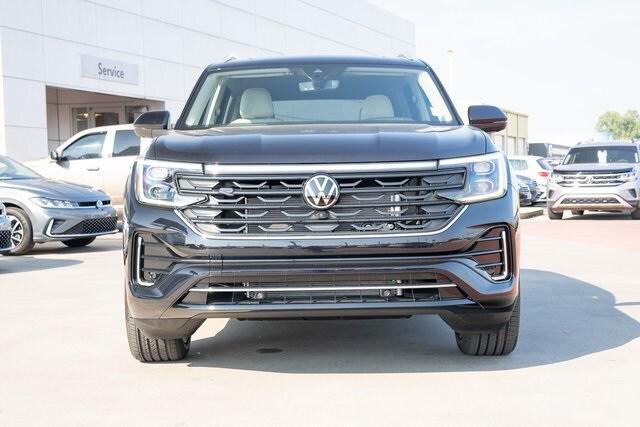 new 2026 Volkswagen Atlas car, priced at $55,831
