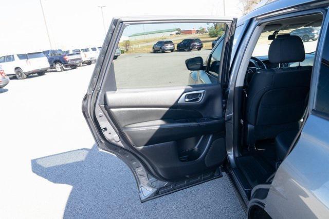 used 2018 Nissan Pathfinder car, priced at $11,400