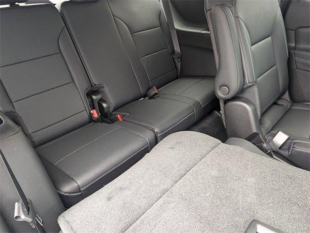 new 2025 Chevrolet Traverse car, priced at $43,945
