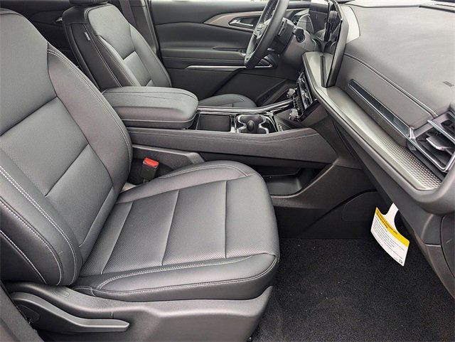 new 2025 Chevrolet Traverse car, priced at $43,945