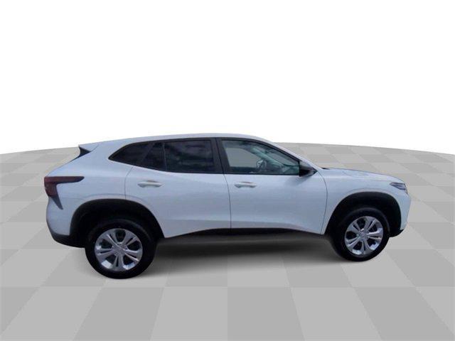 used 2024 Chevrolet Trax car, priced at $19,477