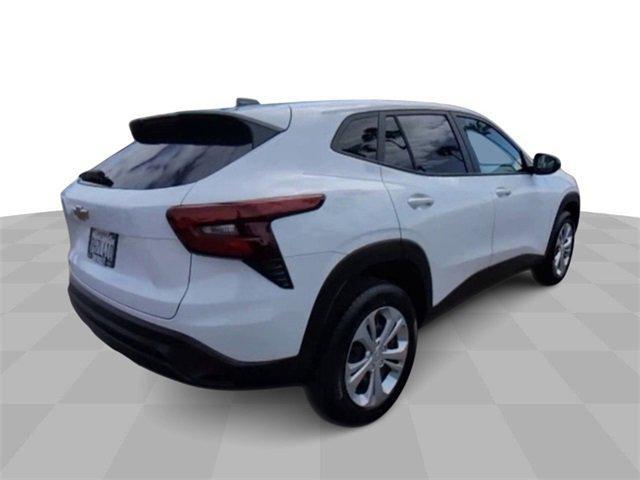 used 2024 Chevrolet Trax car, priced at $19,477