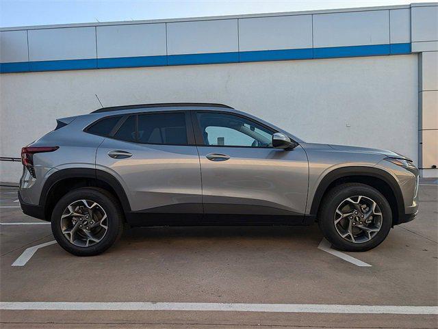 new 2025 Chevrolet Trax car, priced at $24,095