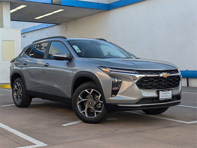 new 2025 Chevrolet Trax car, priced at $24,095
