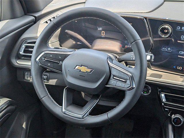 new 2025 Chevrolet Traverse car, priced at $43,205