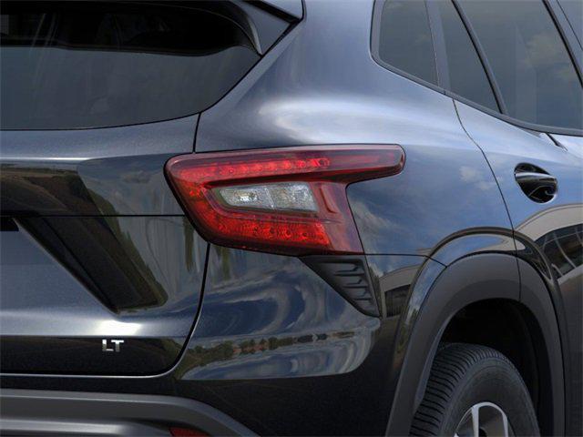 new 2025 Chevrolet Trax car